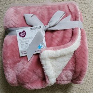 NWT Parent's Choice Royal Plush Blanket Pink Soft